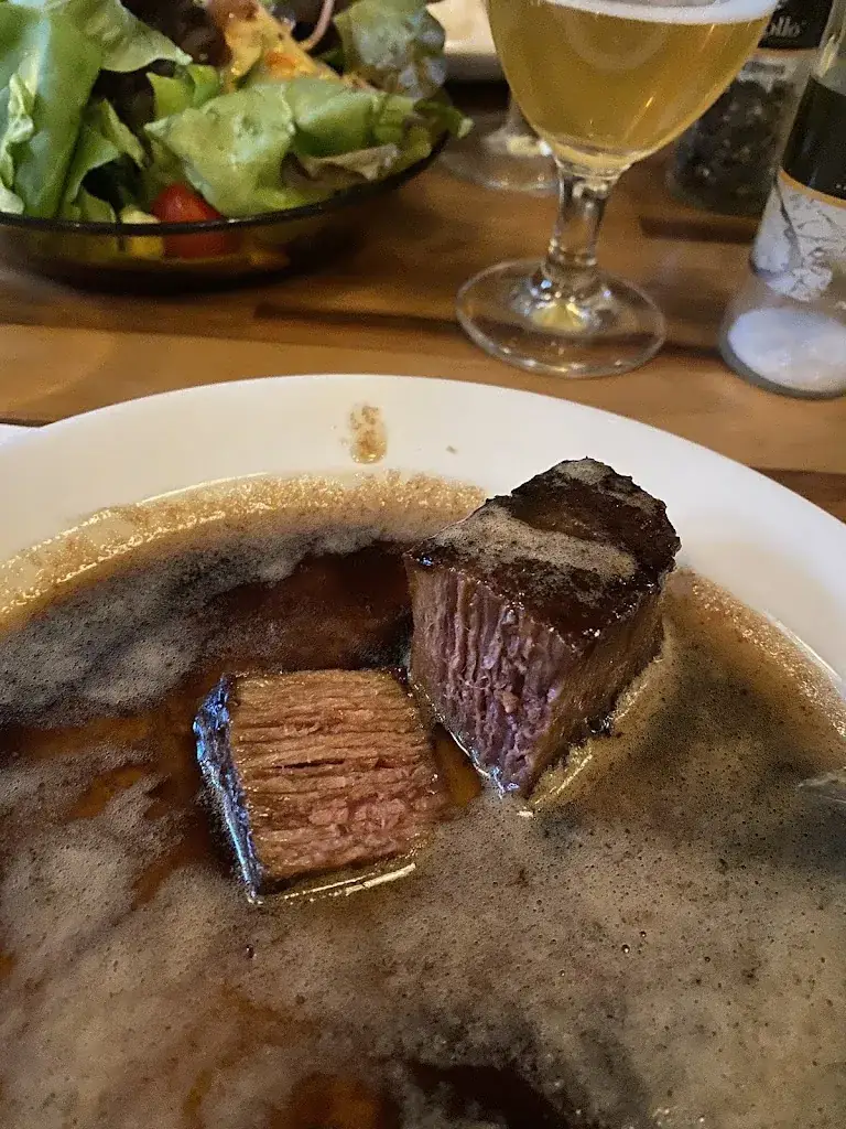 Miriam Sandberg Salach Nahome_Loetje Overveen_Overveen_recensione