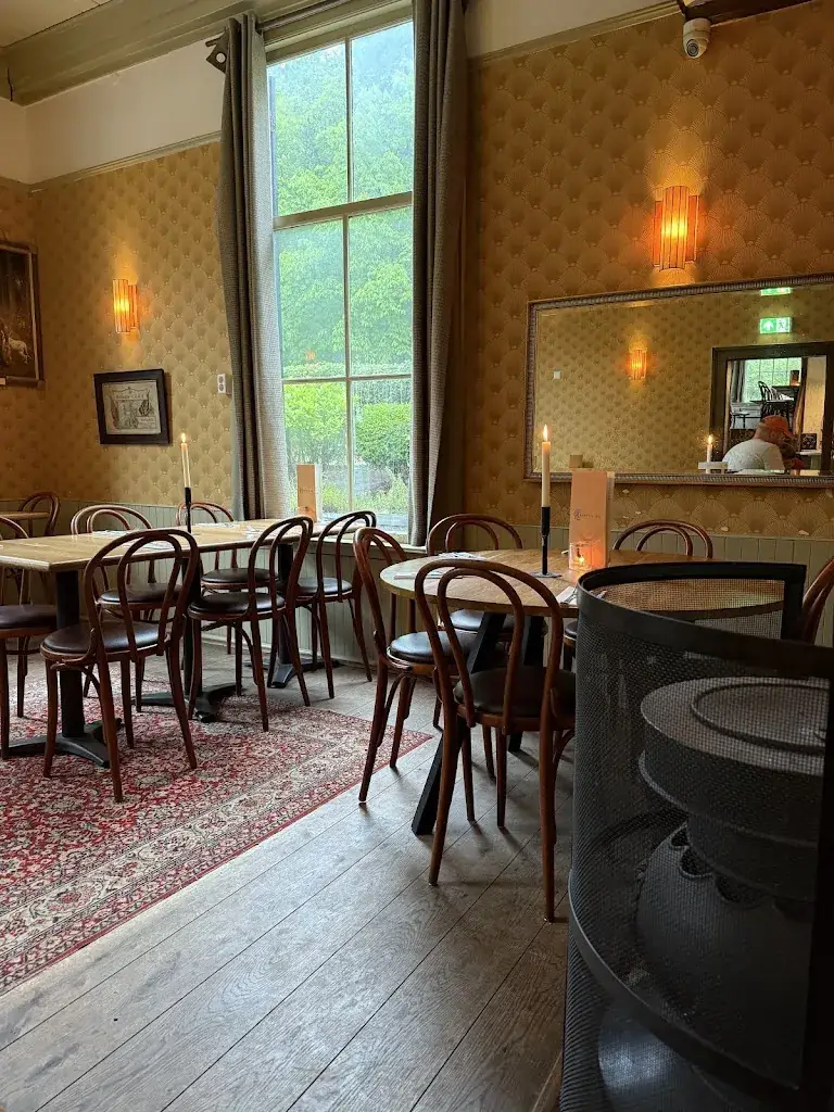 Stephanie TankLib_Kraantje Lek_Overveen_review