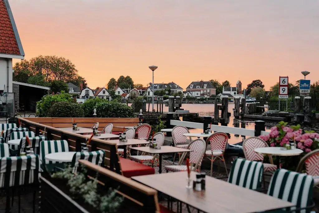 Restaurant Rivièra restaurant in Amstel