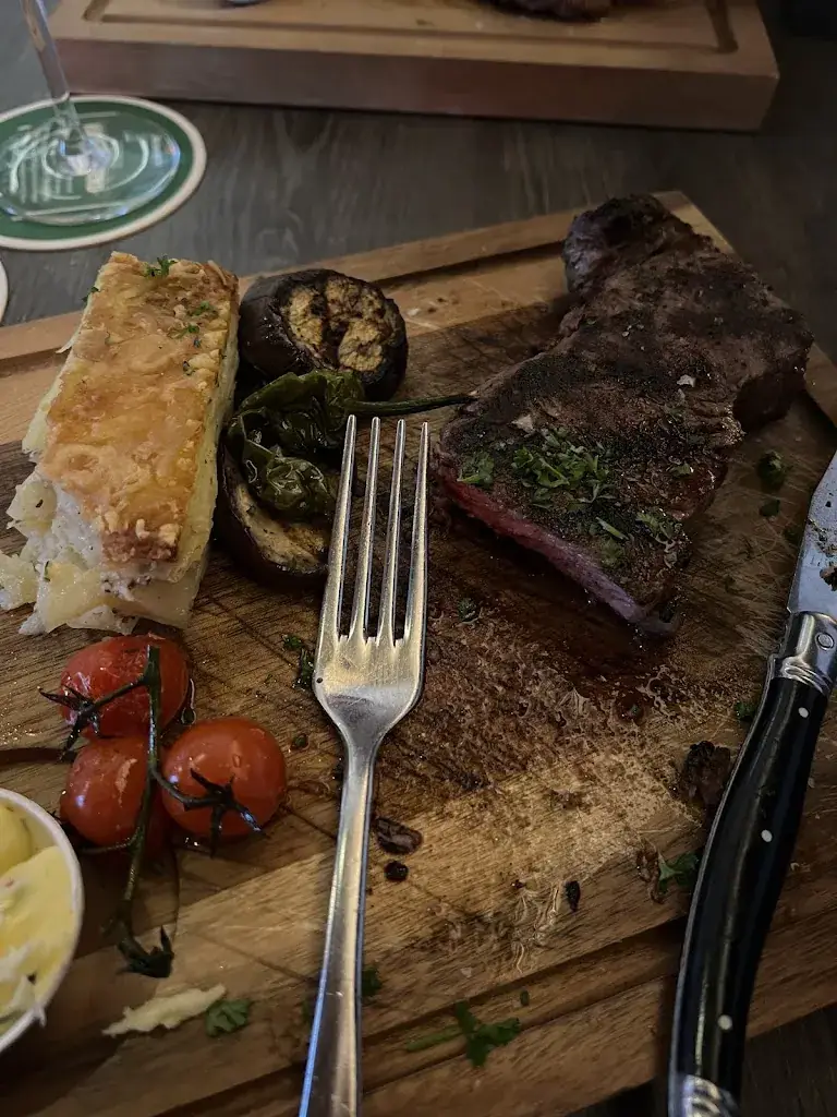 Doha Kilali_Block & Barrels_Groningen_review