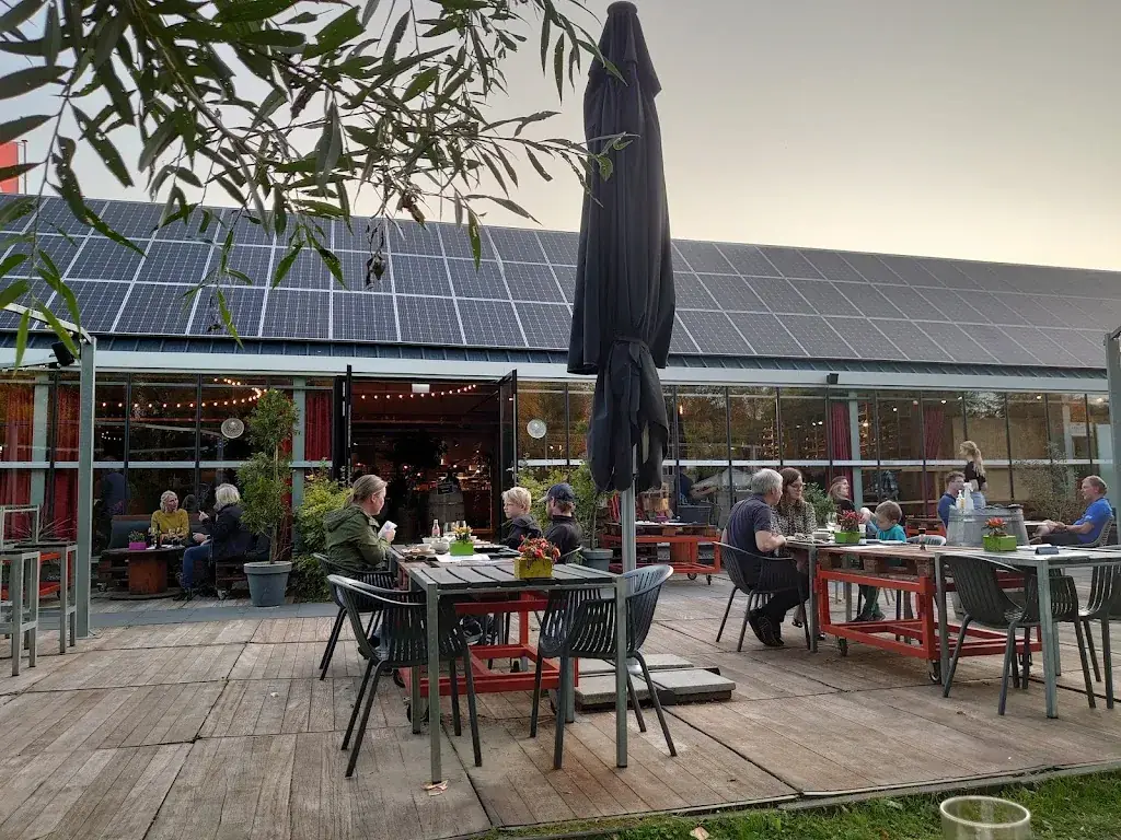 Landmarkt De Proeverij restaurant in Amsterdam