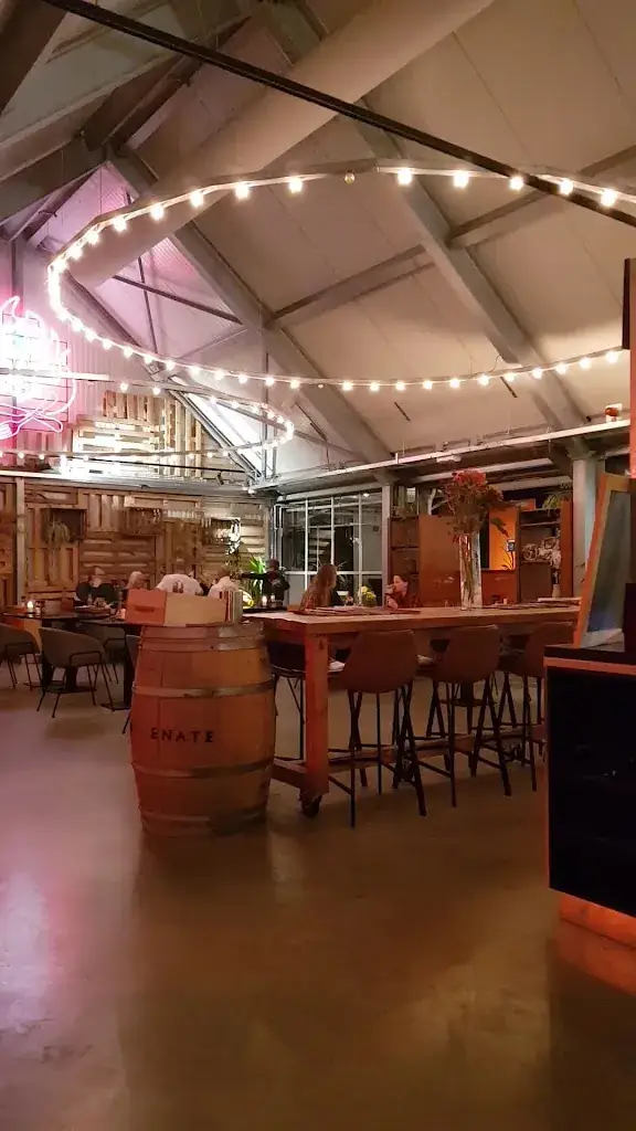 Landmarkt De Proeverij_Amsterdam_slider_image_2