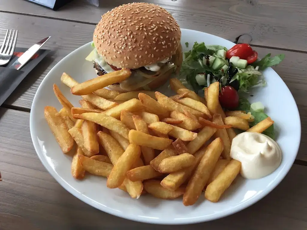 Sandwich Hub_Schiphol-Rijk_slider_image_3