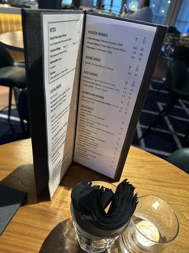 Menu_OTIUM Restaurant and Lounge_Schiphol-Rijk_image_2