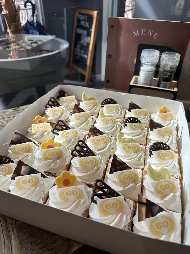 Menu_Brasserie De Buurt_Stompetoren_image_8