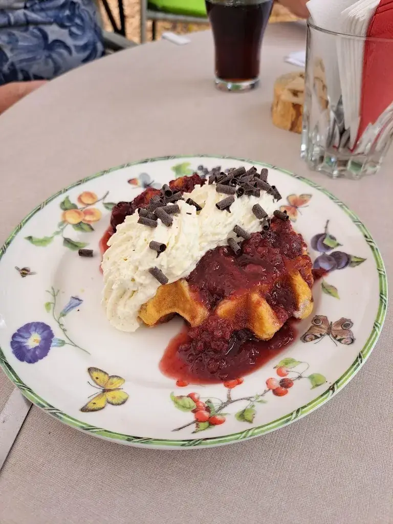 Jolanda Van der Lans_Eethuis Ster in de Kersentuin_Schalkwijk_review