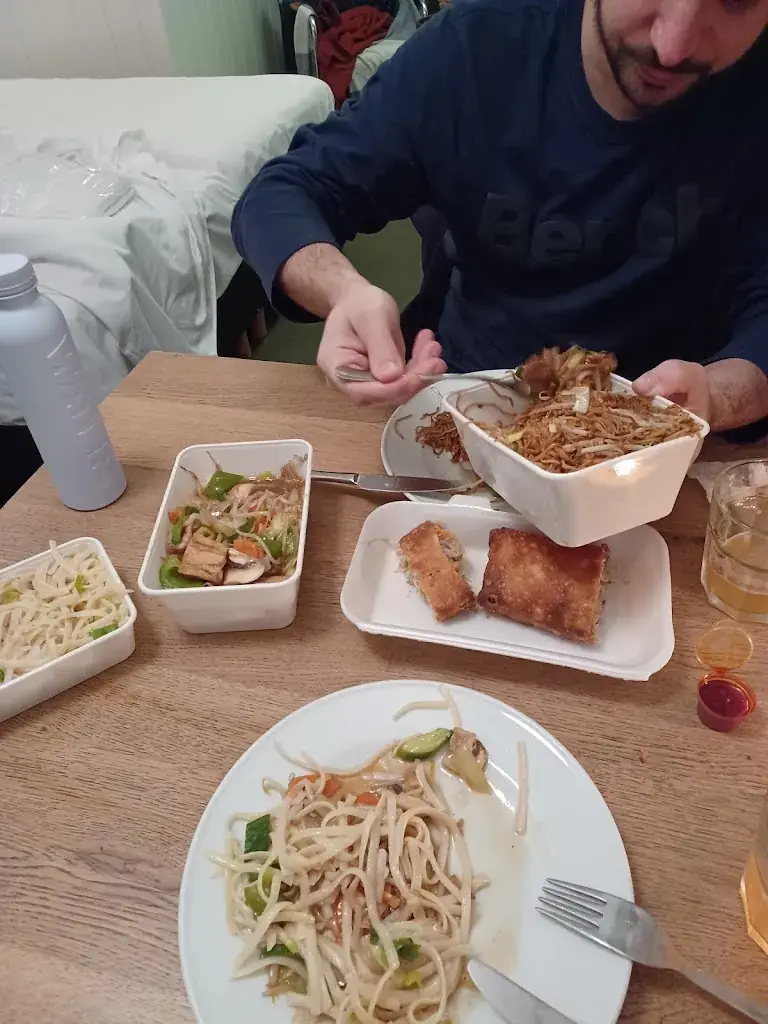 Loreen Al Masannat_Antiek China_Schoorl_review