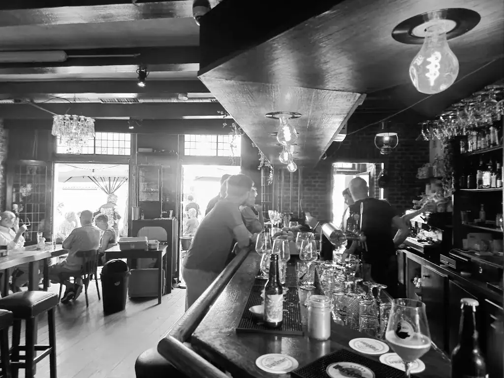 Cafe Spaarndam_Haarlem_slider_image_3