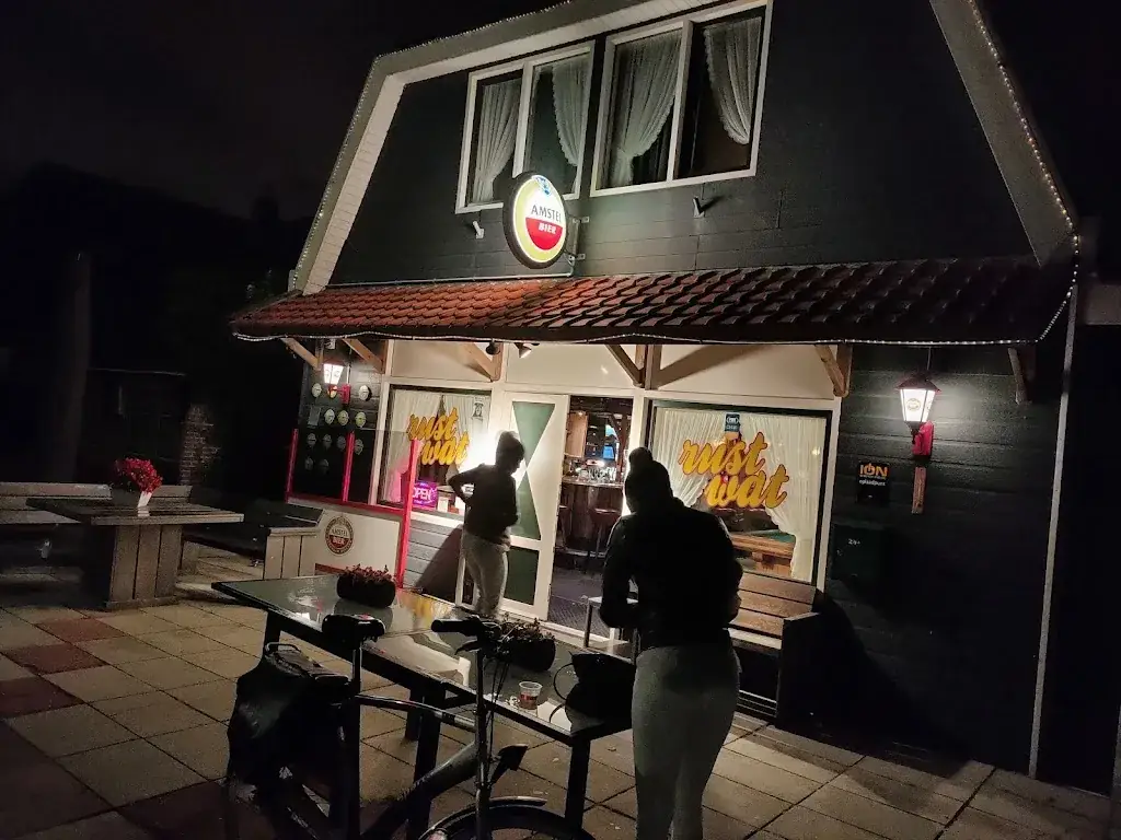 Cafe Rust Wat_Pancras_slider_image_2