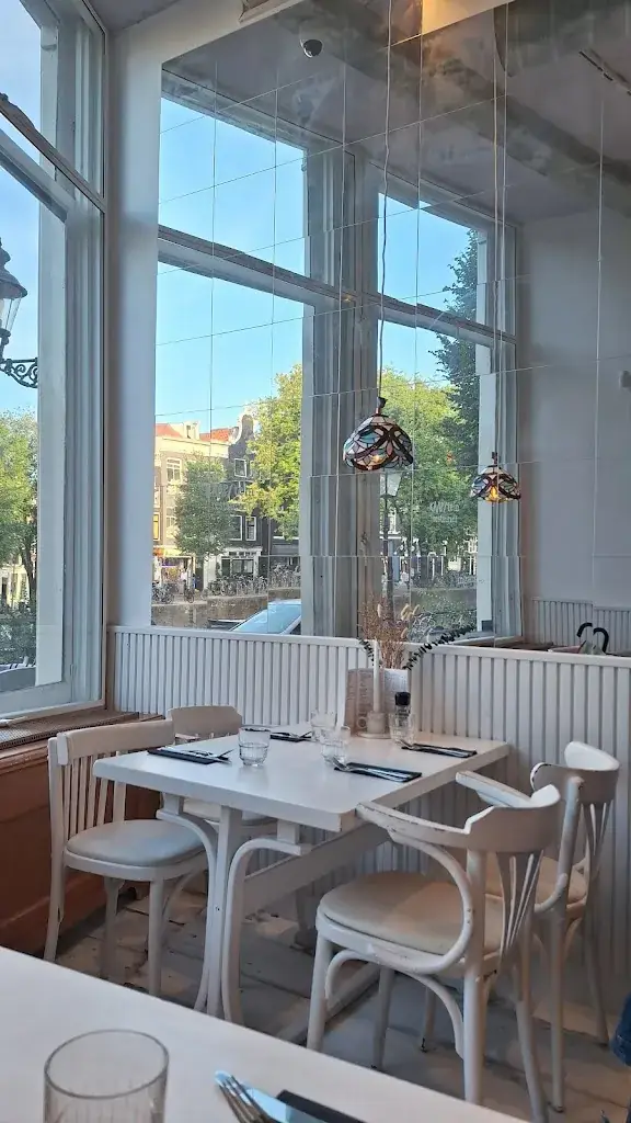 Kaap & Tein_Amsterdam_slider_image_3