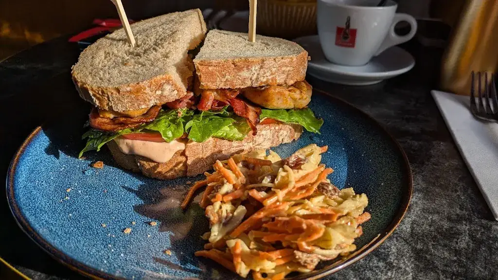 Bob van Velzen_BREEZE Uitgeest_Uitgeest_review