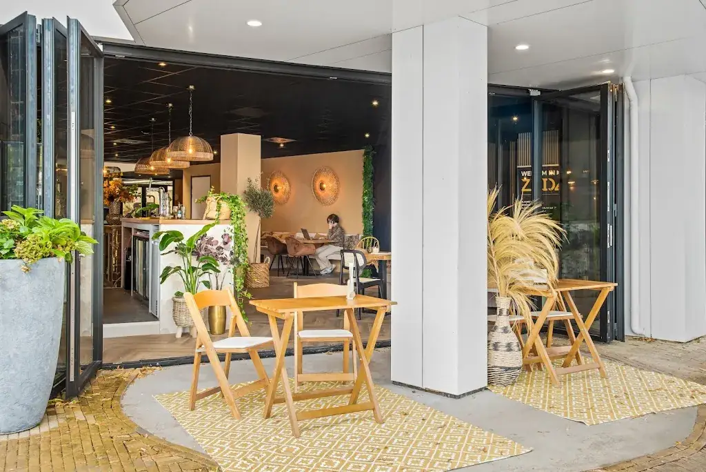 ZUID4 Food & Drinks restaurant in Leeuwarden