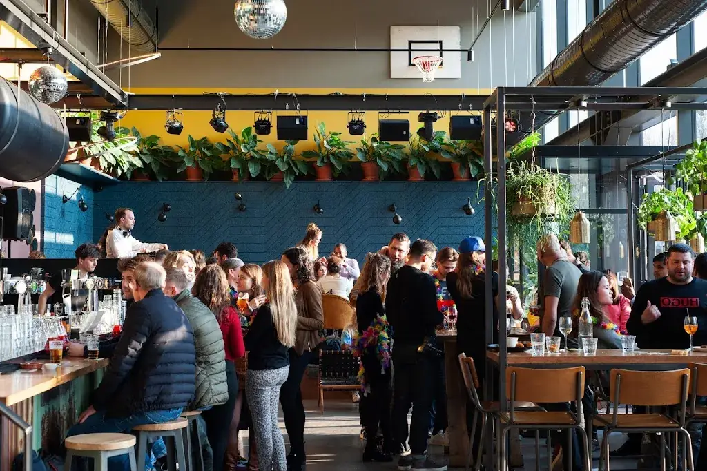 Bar Restaurant LELY_Amsterdam_slider_image_1