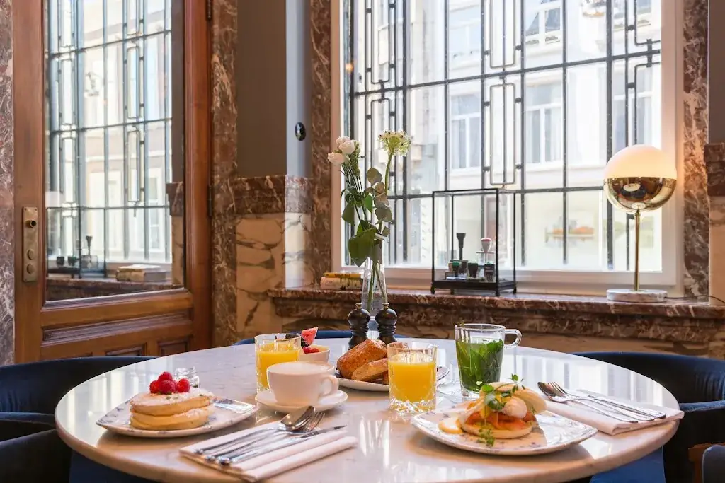 Brasserie Stocks And Bonds restaurant in Haag