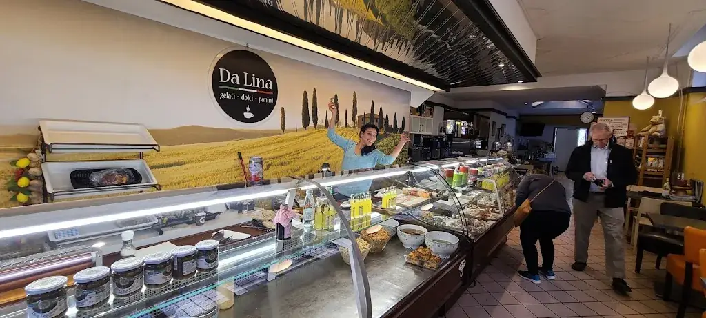 Michael Simpson_Da Lina's Little Italy_Haag_reseña