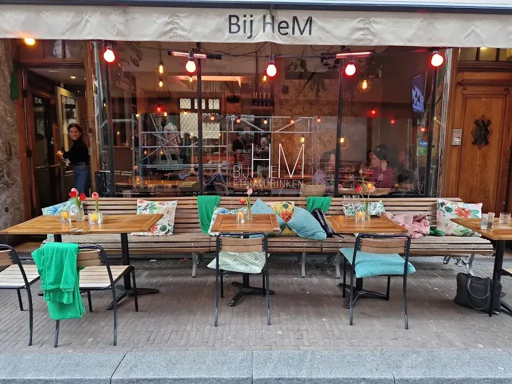 Bij Hem restaurant in Haag