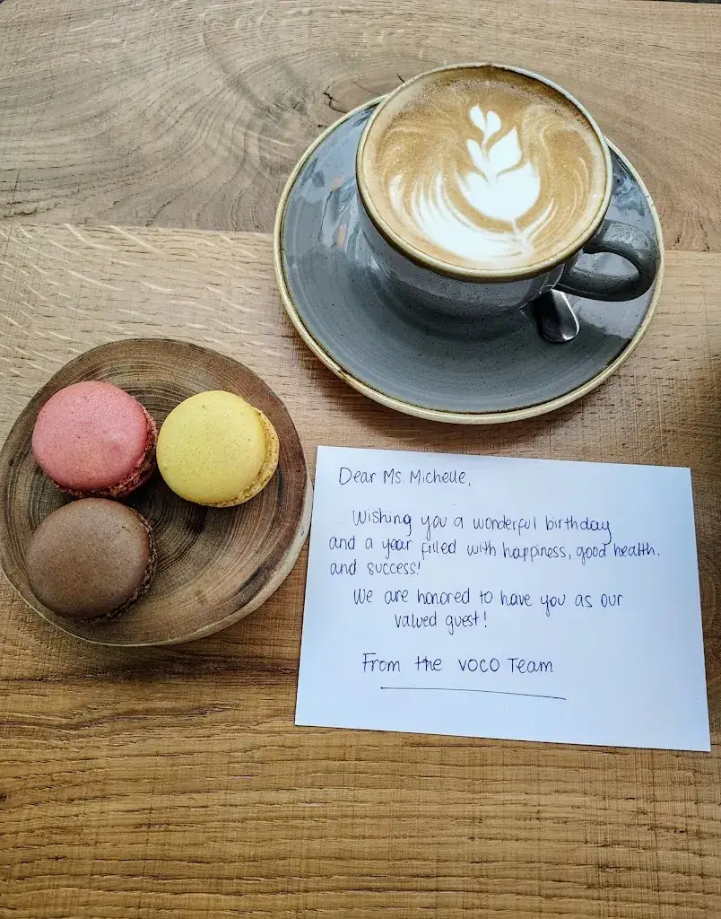 Michelle S._Botanica_Haag_review