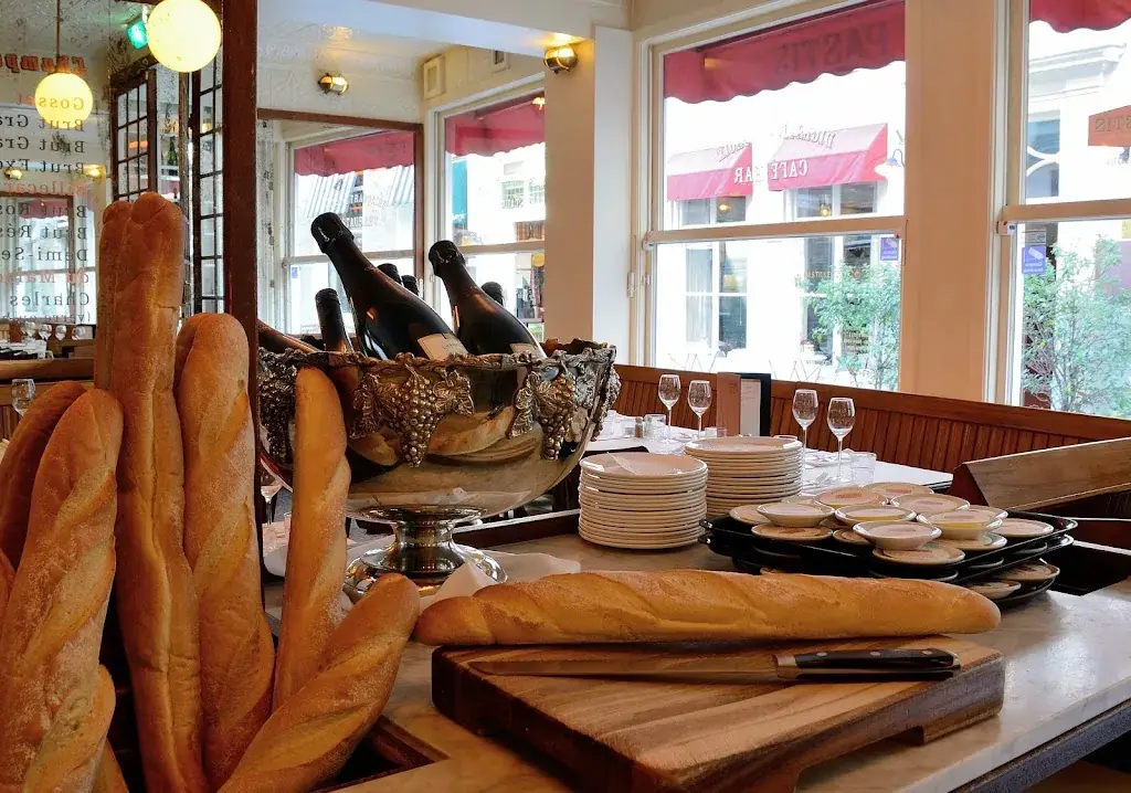 Pastis_Haag_slider_image_3