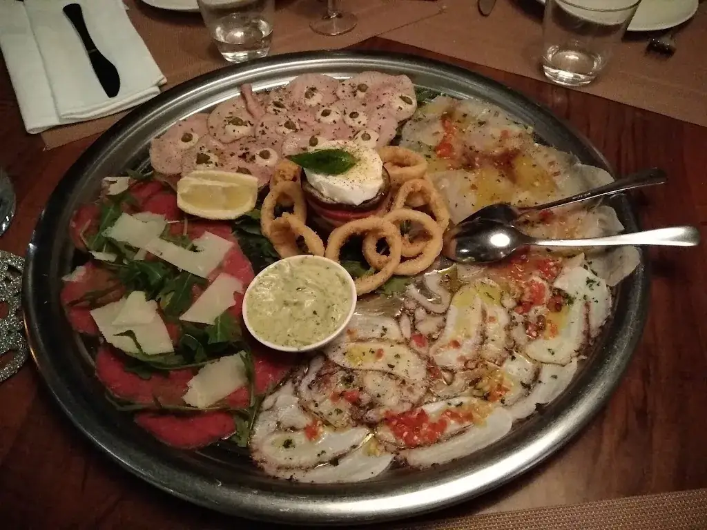 Menu_Napo Italian Restaurant_Haag_image_8