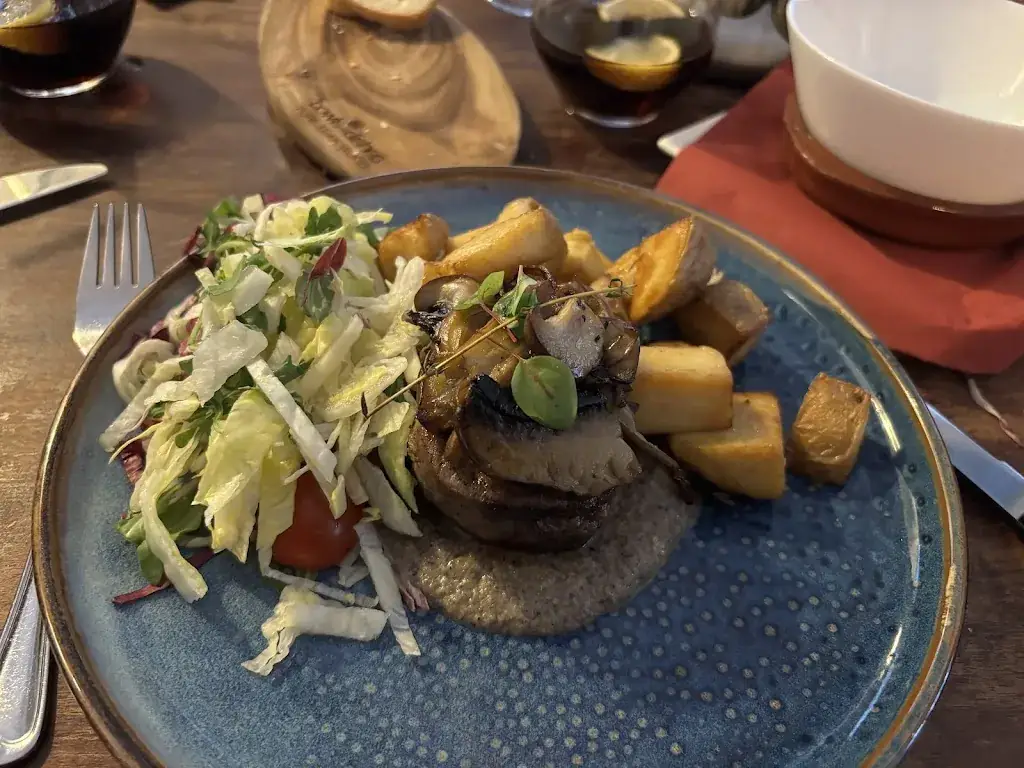 Janine McMahon_Napo Italian Restaurant_Haag_review