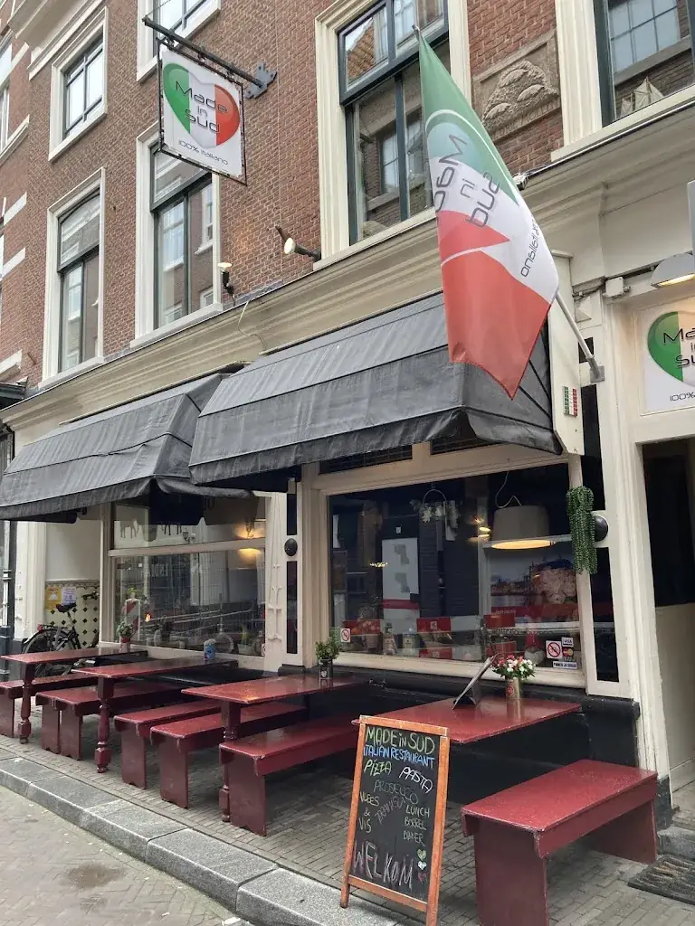 Napo Italian Restaurant restaurant in Haag