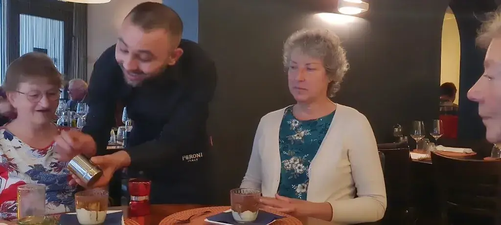 Napo Italian Restaurant_Haag_slider_image_2