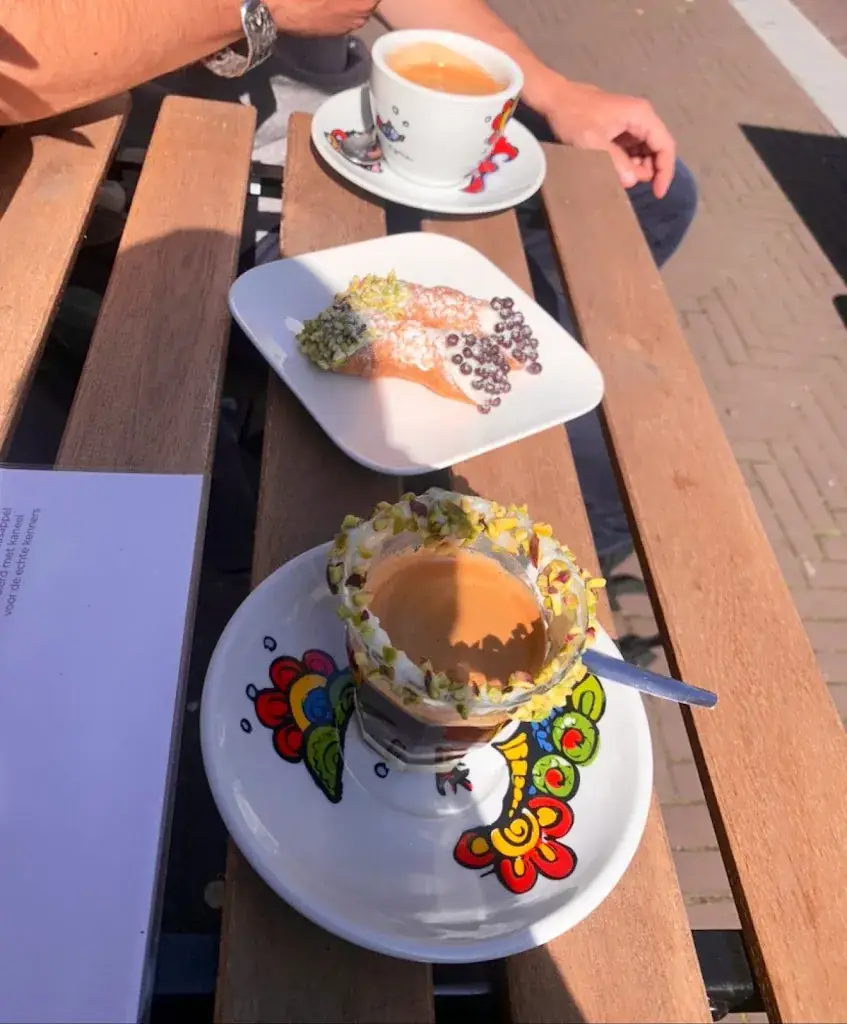 Menu_Jammici Cannoli_Haag_image_4