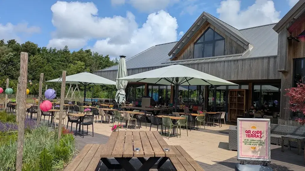 Bob van Velzen_Pannenkoeken Paviljoen_Cruquius_review