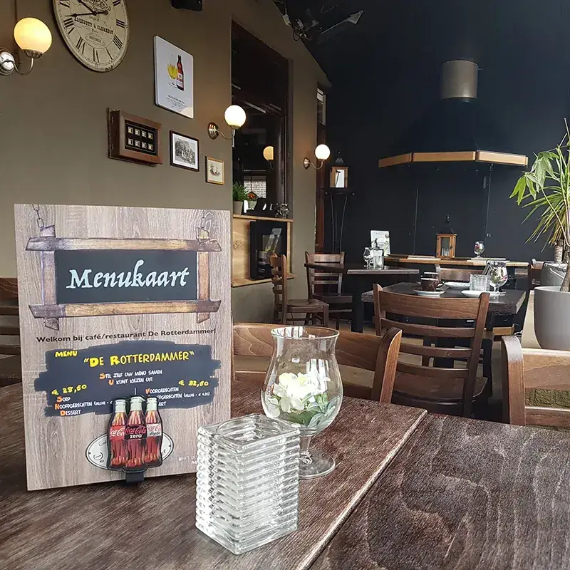 Café Restaurant De Rotterdammer restaurant in Stroe