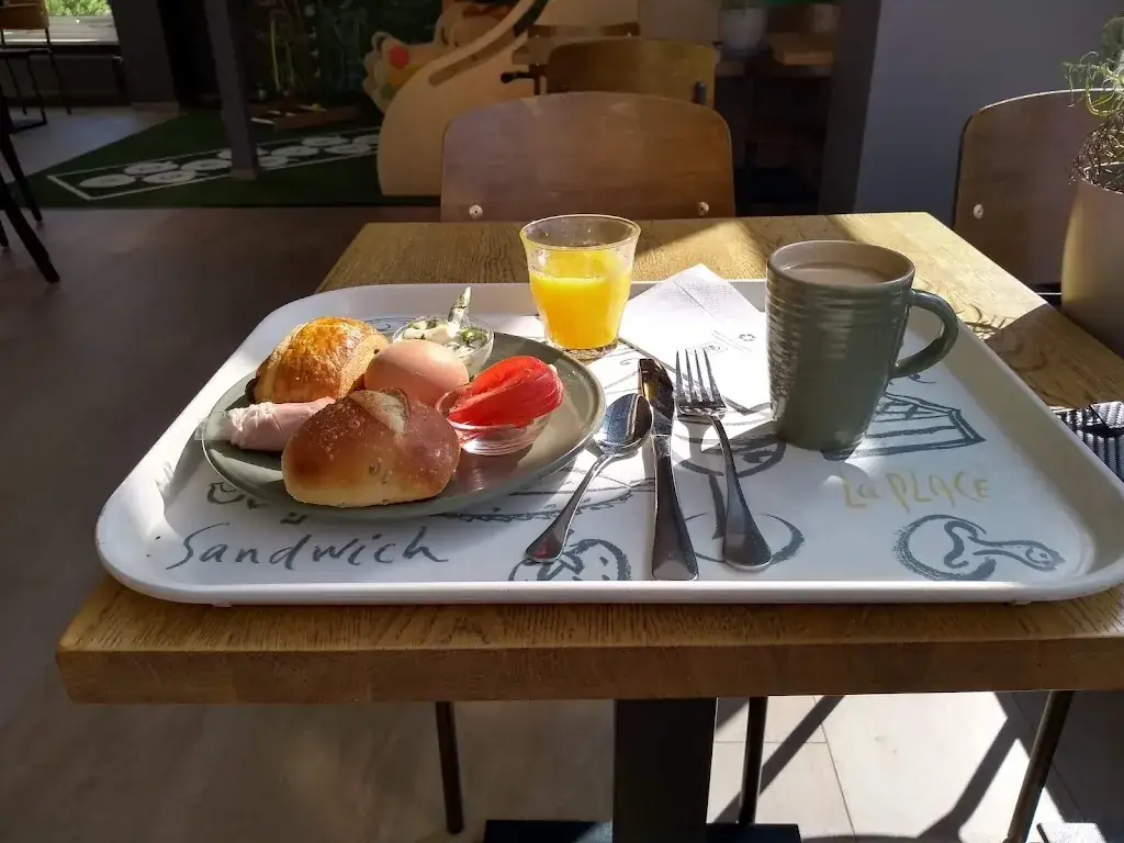 Menu_La Place_Stroe_image_7