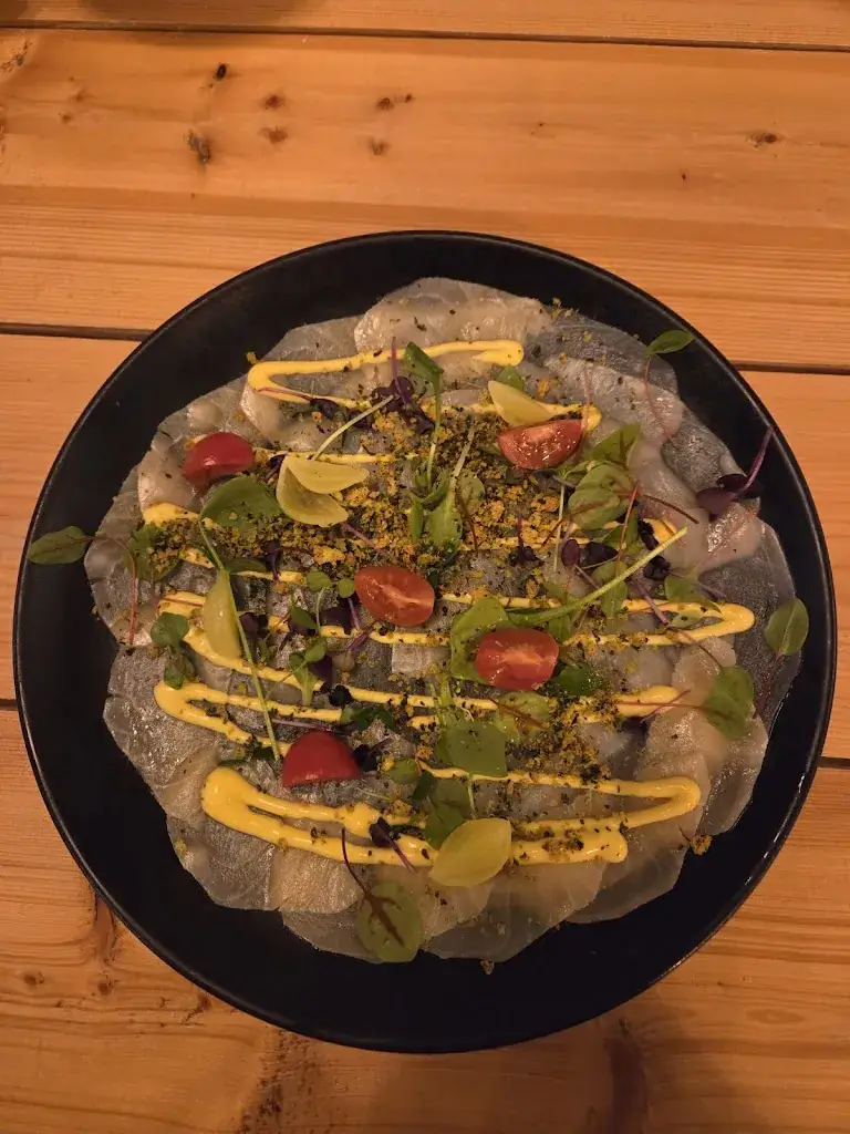 Robert van Wijck_Jongwijs Westzaan - Restaurant & Boutique Hotel_Westzaan_reseña