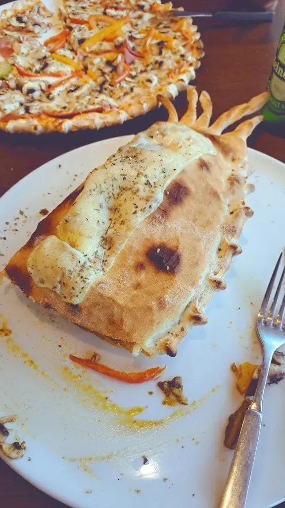 Menu_Montana pizzaria_Wieringerwerf_imagen_2