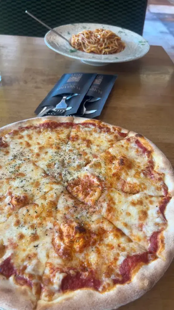Wilma Flinstone_Marmaris Grill & Pizza Sloterdijk_Amsterdam_review