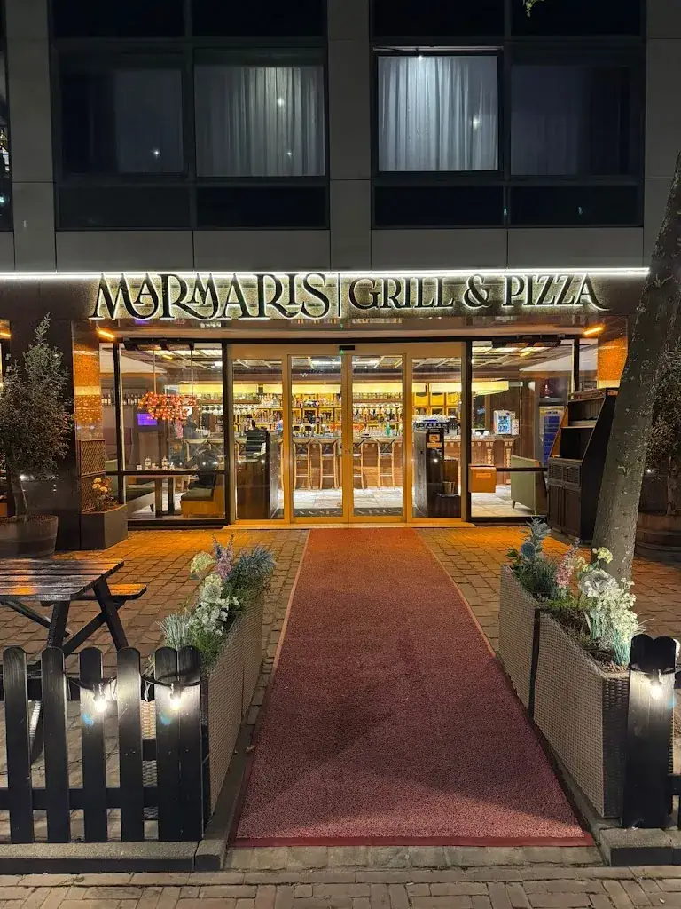 Marmaris Grill & Pizza Sloterdijk restaurant in Amsterdam