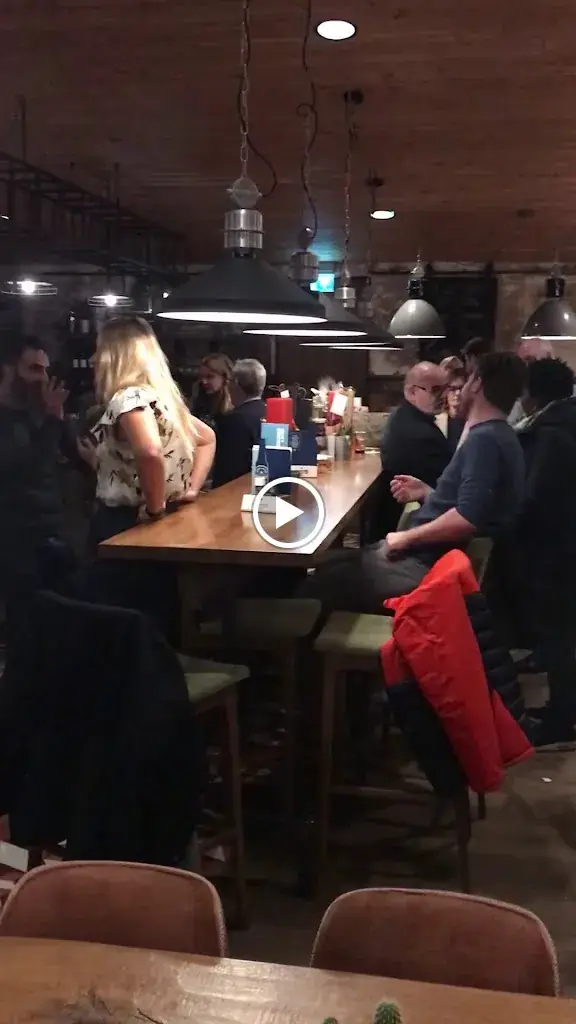 Café brasserie Helden_Amsterdam_slider_image_2