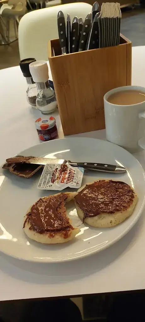 Menu_The Den_Amsterdam_image_1