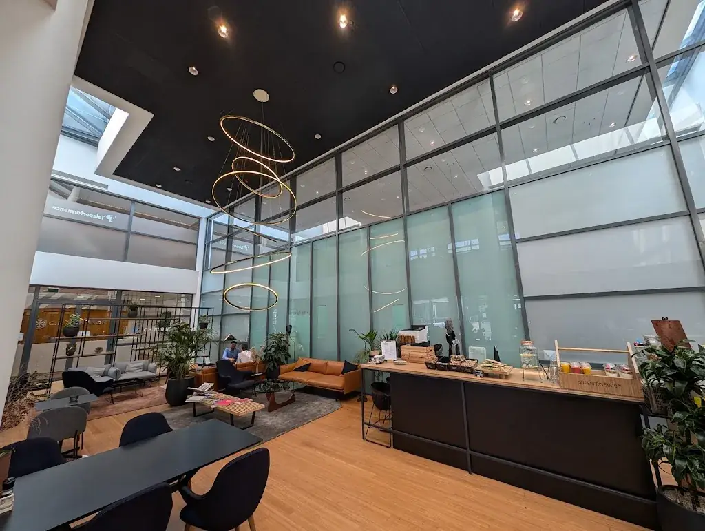 Timor El-Dardiry_De Huismeesters_Amsterdam_review