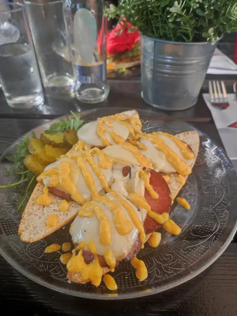 Mary Bello Ruiz_Studio Westpoort_Amsterdam_review