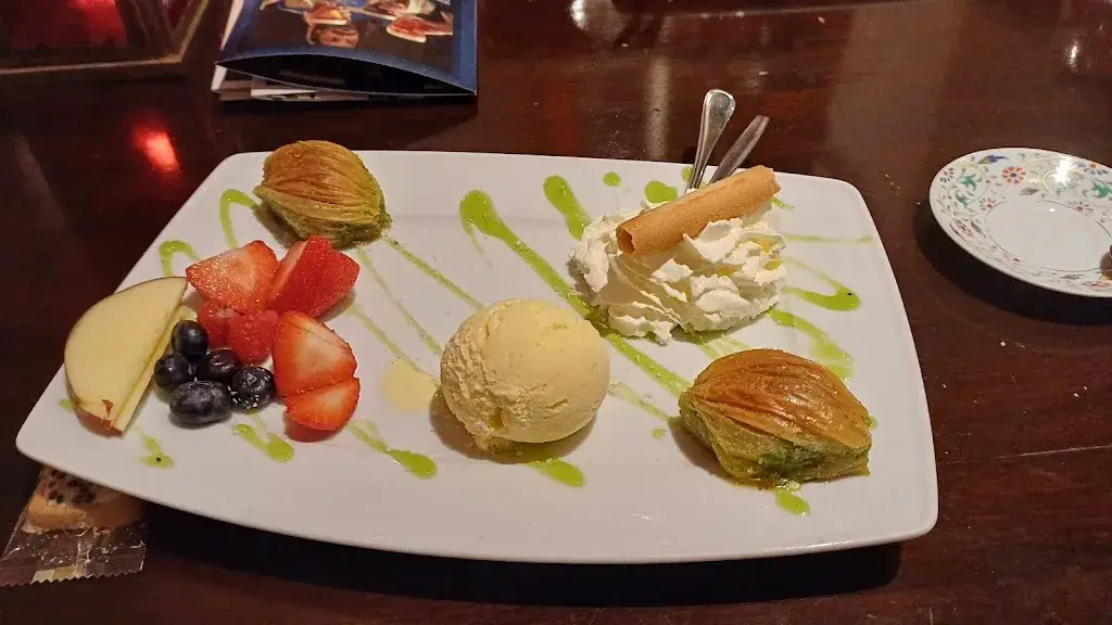 Saray Turks Restaurant_Leeuwarden_slider_image_2