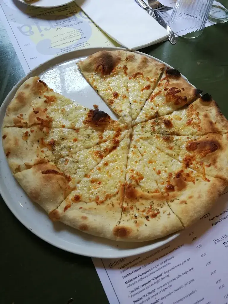 Menu_La Storia_Wijdewormer_image_3