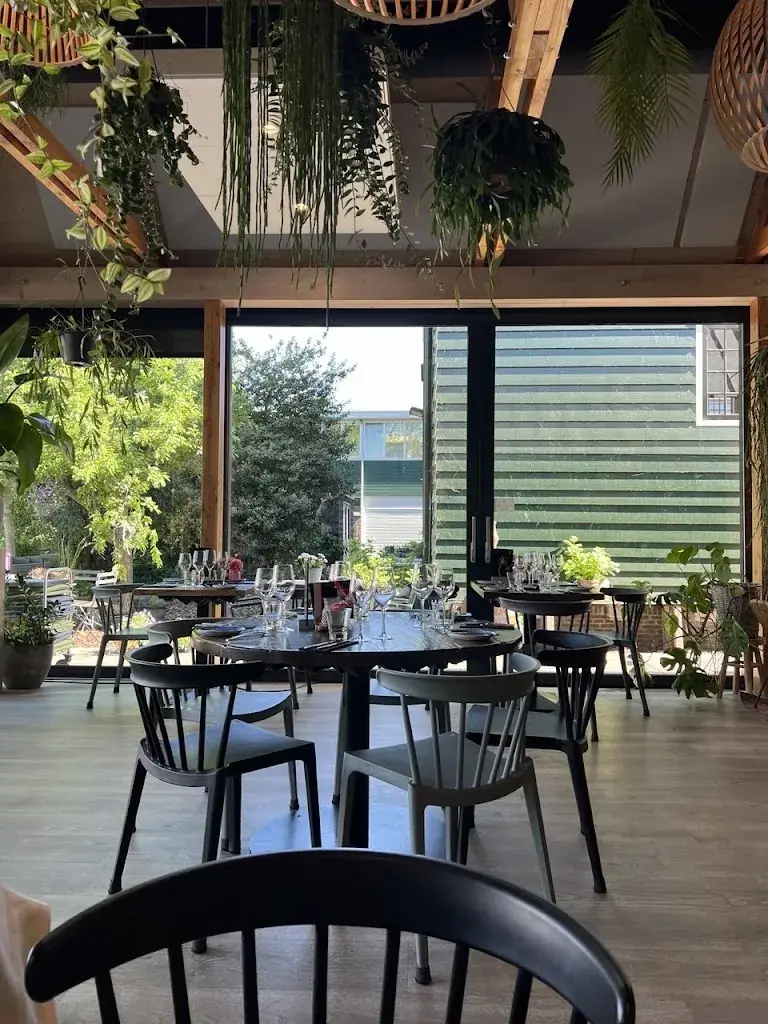 Evgenii Kokhtyrev_Verrassing aan de Zaan Restaurant & Evenementenlocatie_Zaandam_review