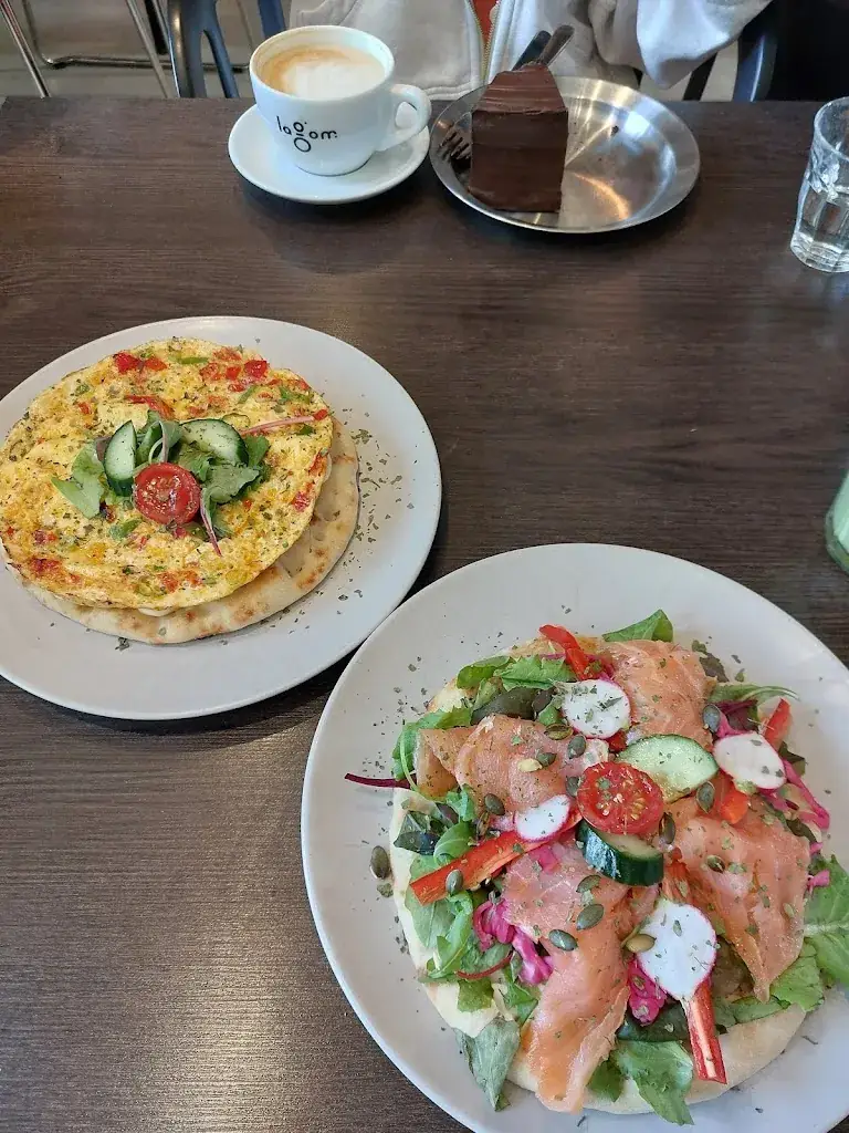 marion agnes_Lagom Café_Zaandam_review