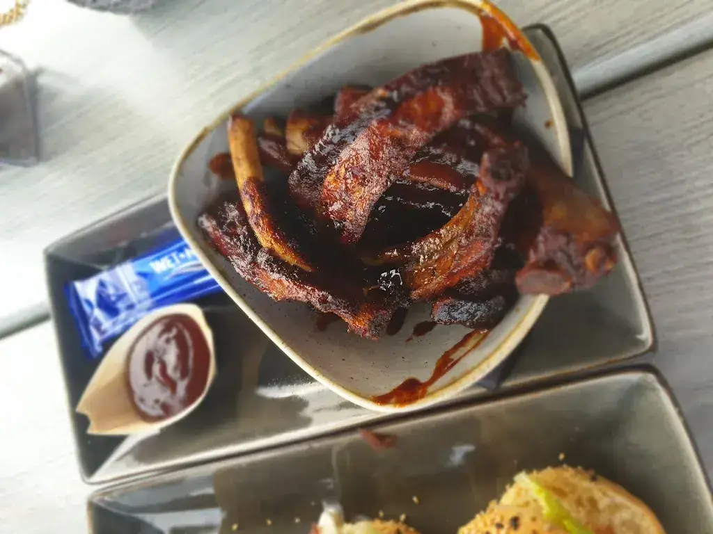 Menu_Bief & Burgers_Cruquius_image_6