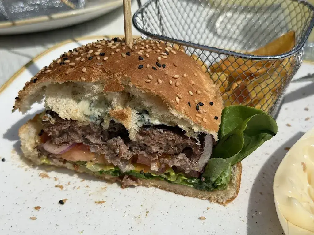 Anna Kyriienko_Bief & Burgers_Cruquius_review