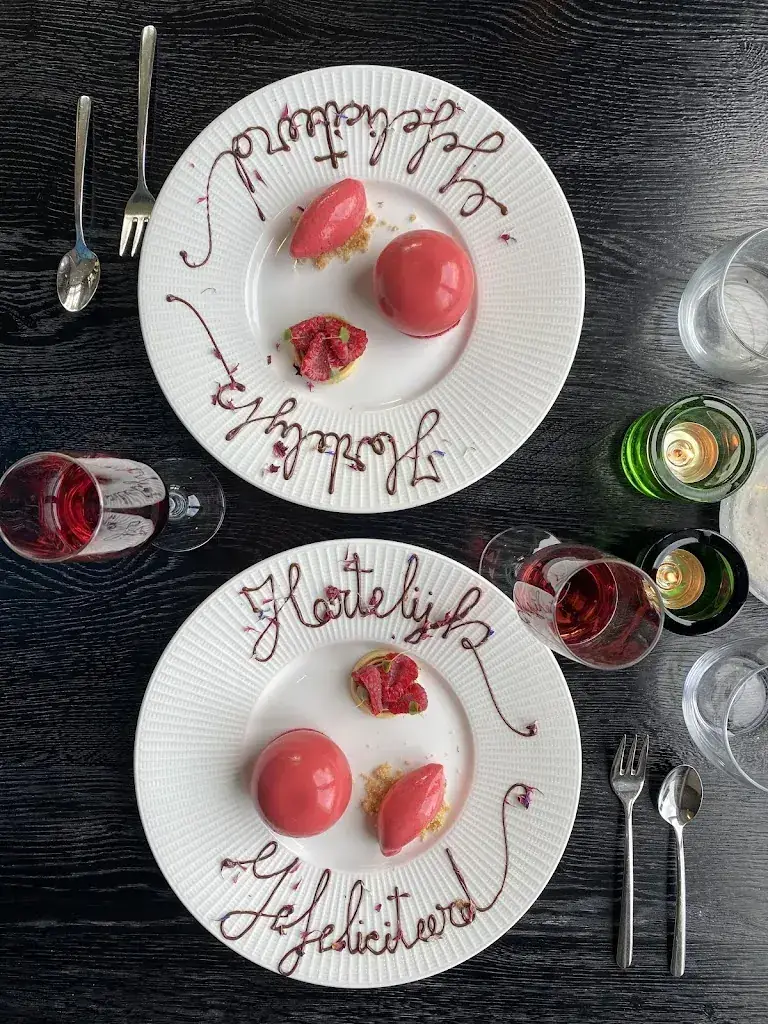 Juke Van der Scheer_PUUR ZEE - Boutique Hotel en Visrestaurant_Zee_review