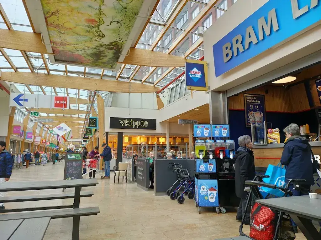 Bram Ladage Delft in de Hoven_Delft_slider_image_3