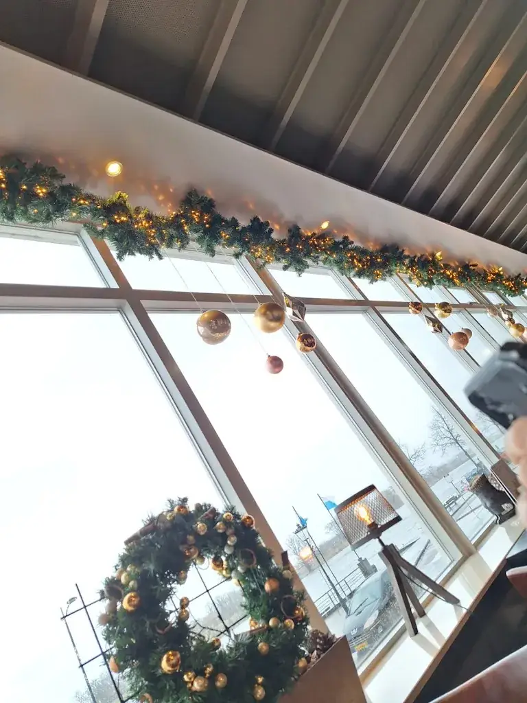 Ruben Ohlrichs_De Stadsherberg Kampen_Kampen_review