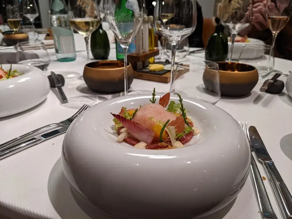 Amused Food & Wine_Hardenberg_slider_image_2