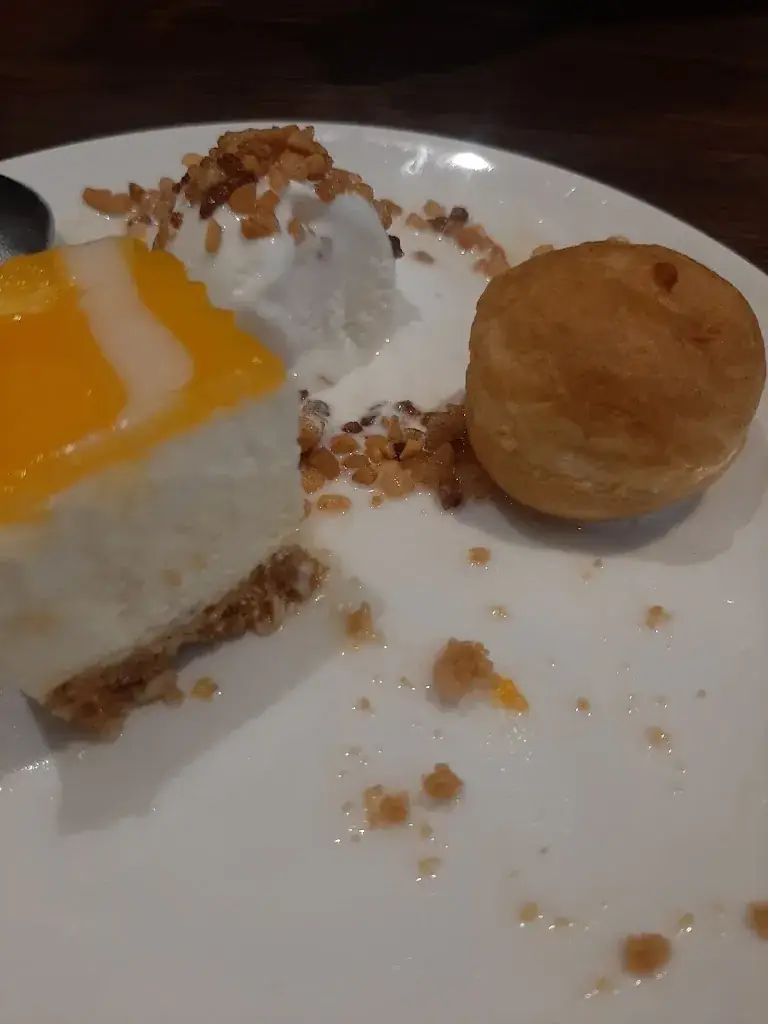 Erica Verhoef_Oosterse Specialiteiten Restaurant De Lange Muur_Hardenberg_review