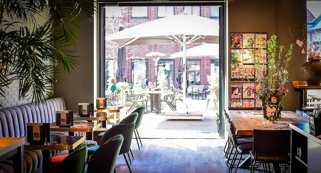 Bardot Enschede restaurant in Enschede